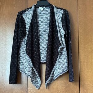 Loft Lounge Open Front Cardigan, Black and White. Geometric Pattern, NWOT Sz S